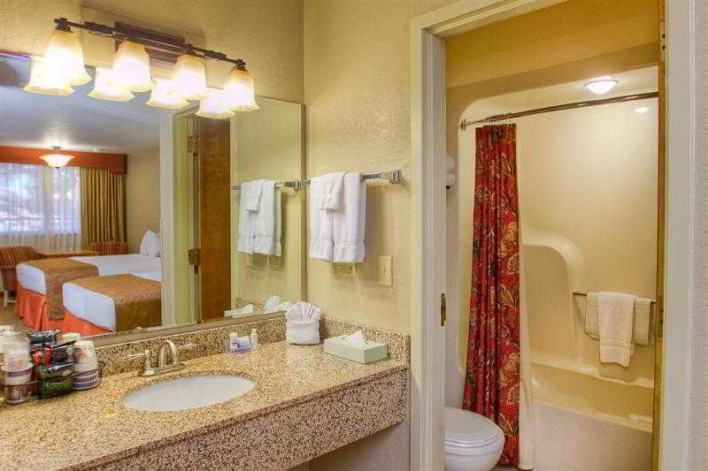 Best Western Foothills Inn