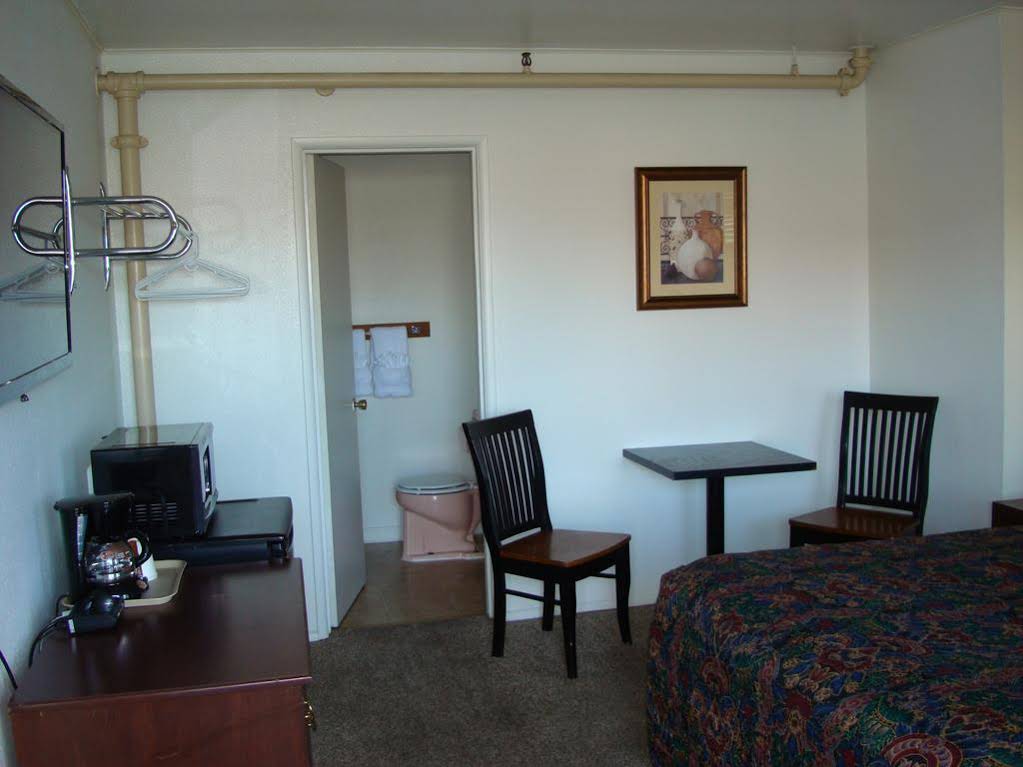 Nampa Downtown Inn