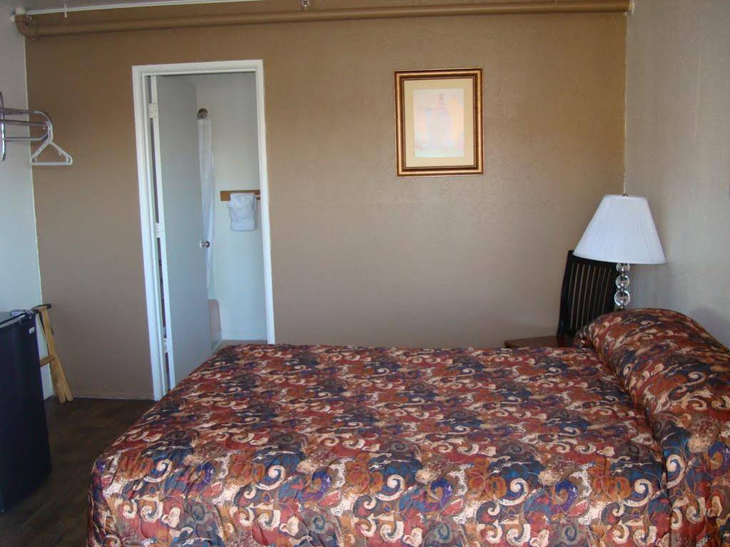 Nampa Downtown Inn