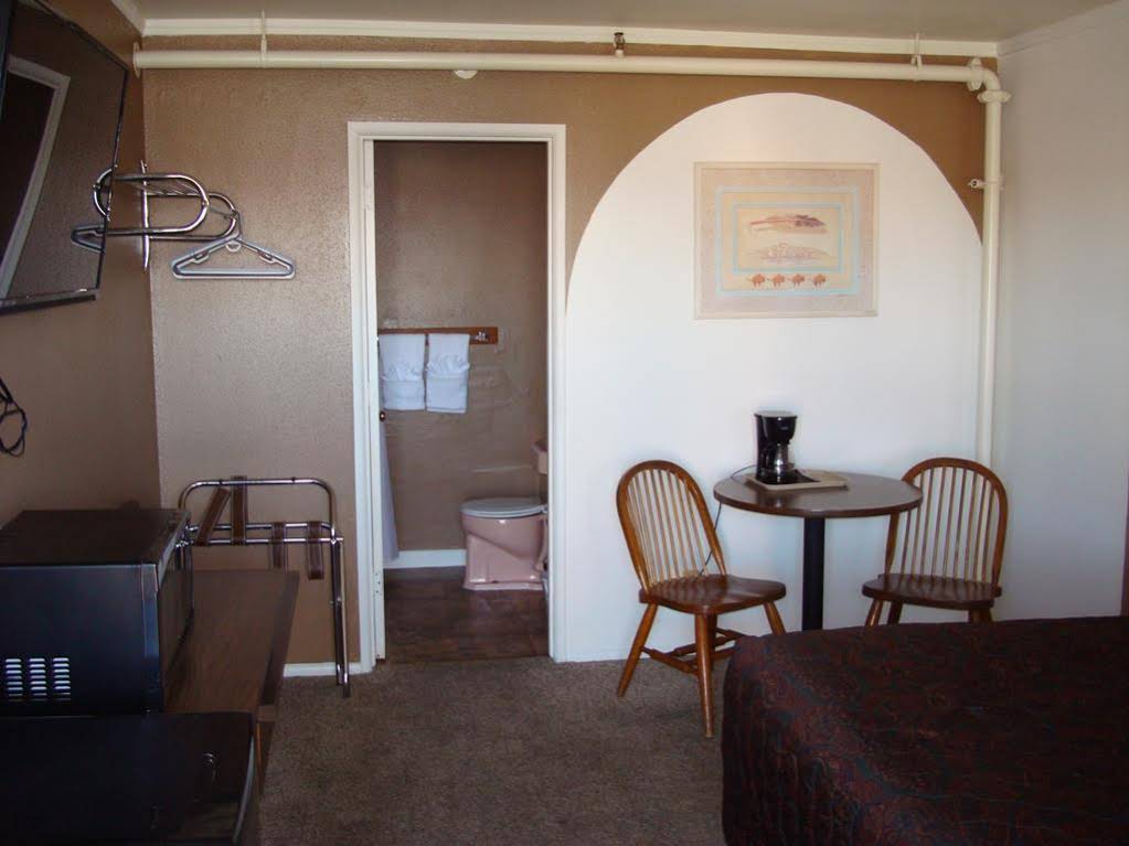 Nampa Downtown Inn