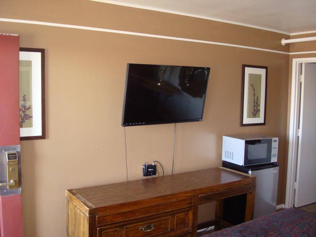 Nampa Downtown Inn