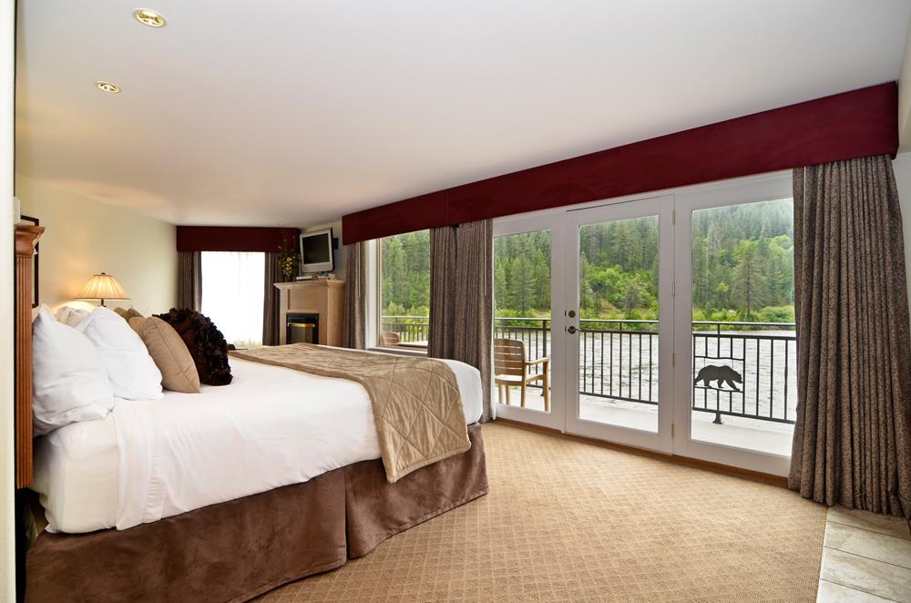 Best Western Lodge at River's Edge