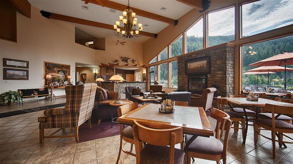 Best Western Lodge at River's Edge
