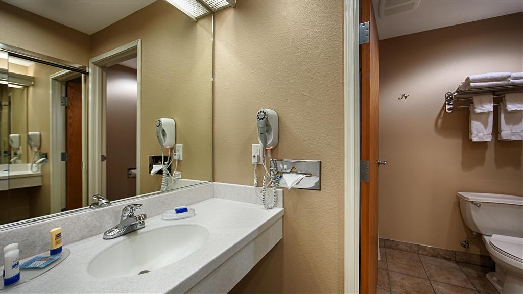 Best Western Lodge at River's Edge
