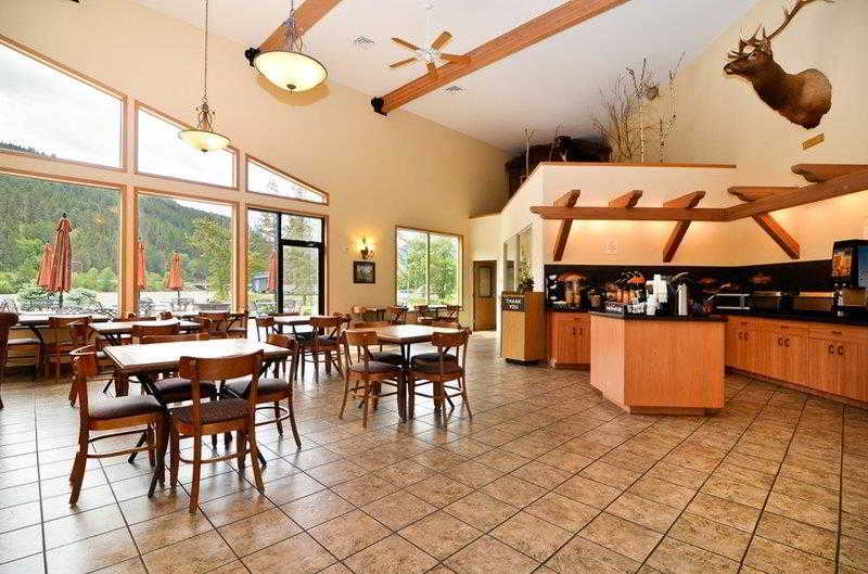 Best Western Lodge at River's Edge