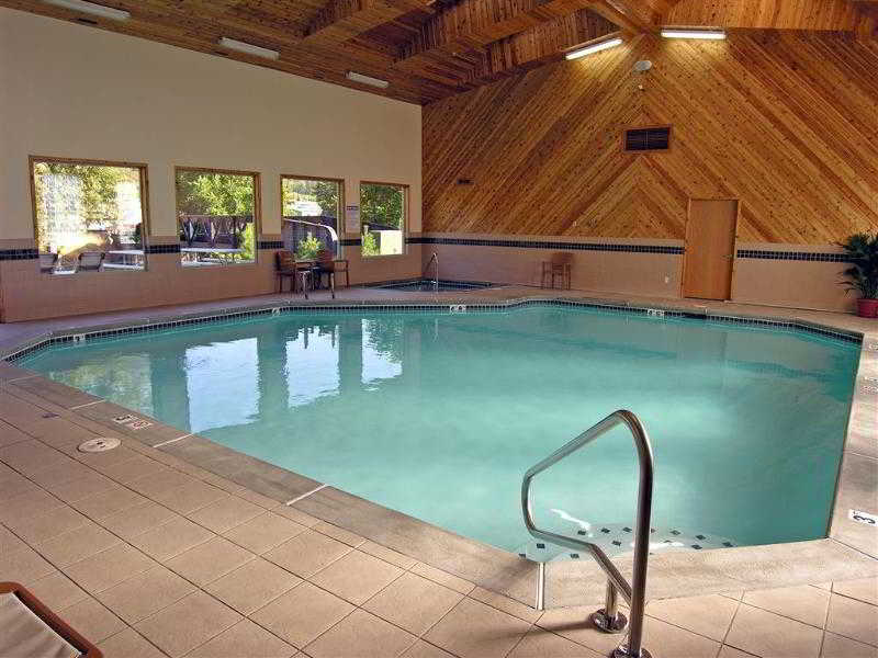 Best Western Lodge at River's Edge