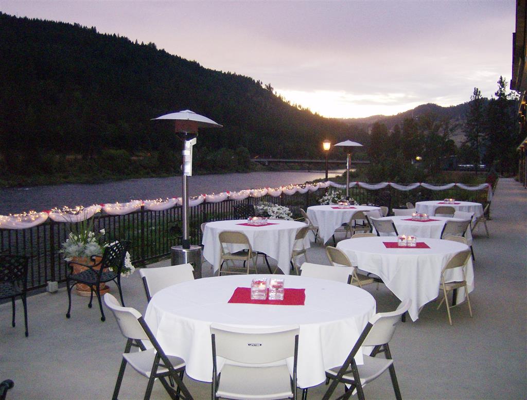 Best Western Lodge at River's Edge