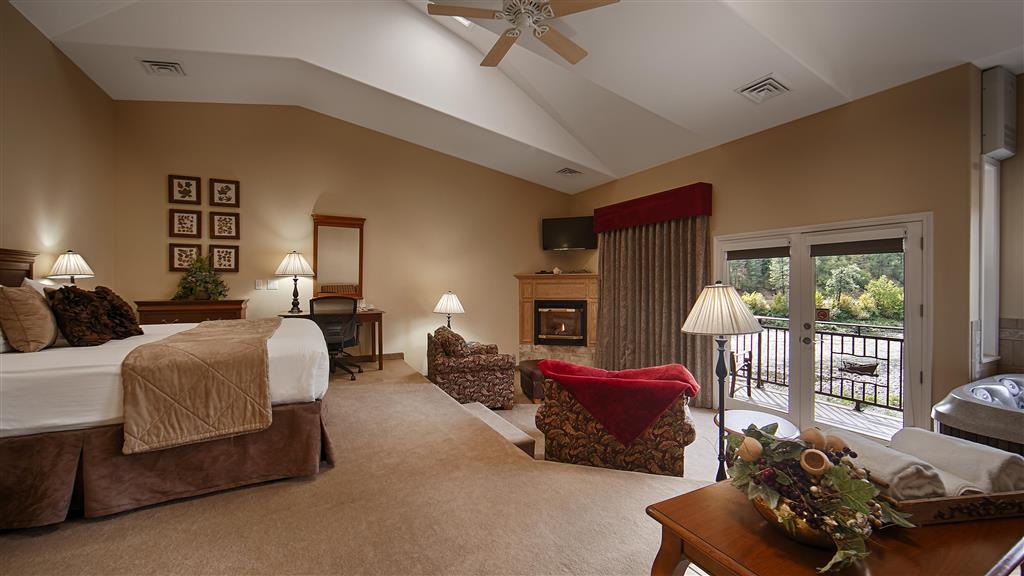 Best Western Lodge at River's Edge