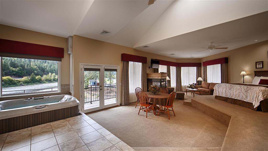 Best Western Lodge at River's Edge
