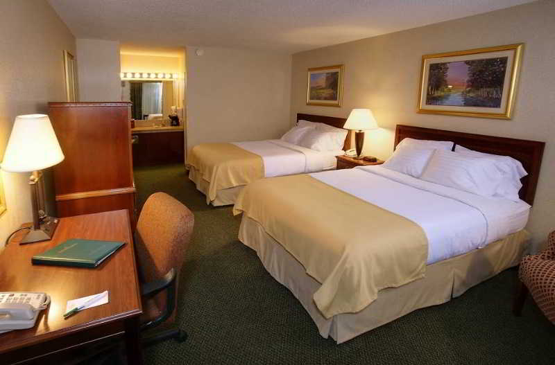 Clarion Inn