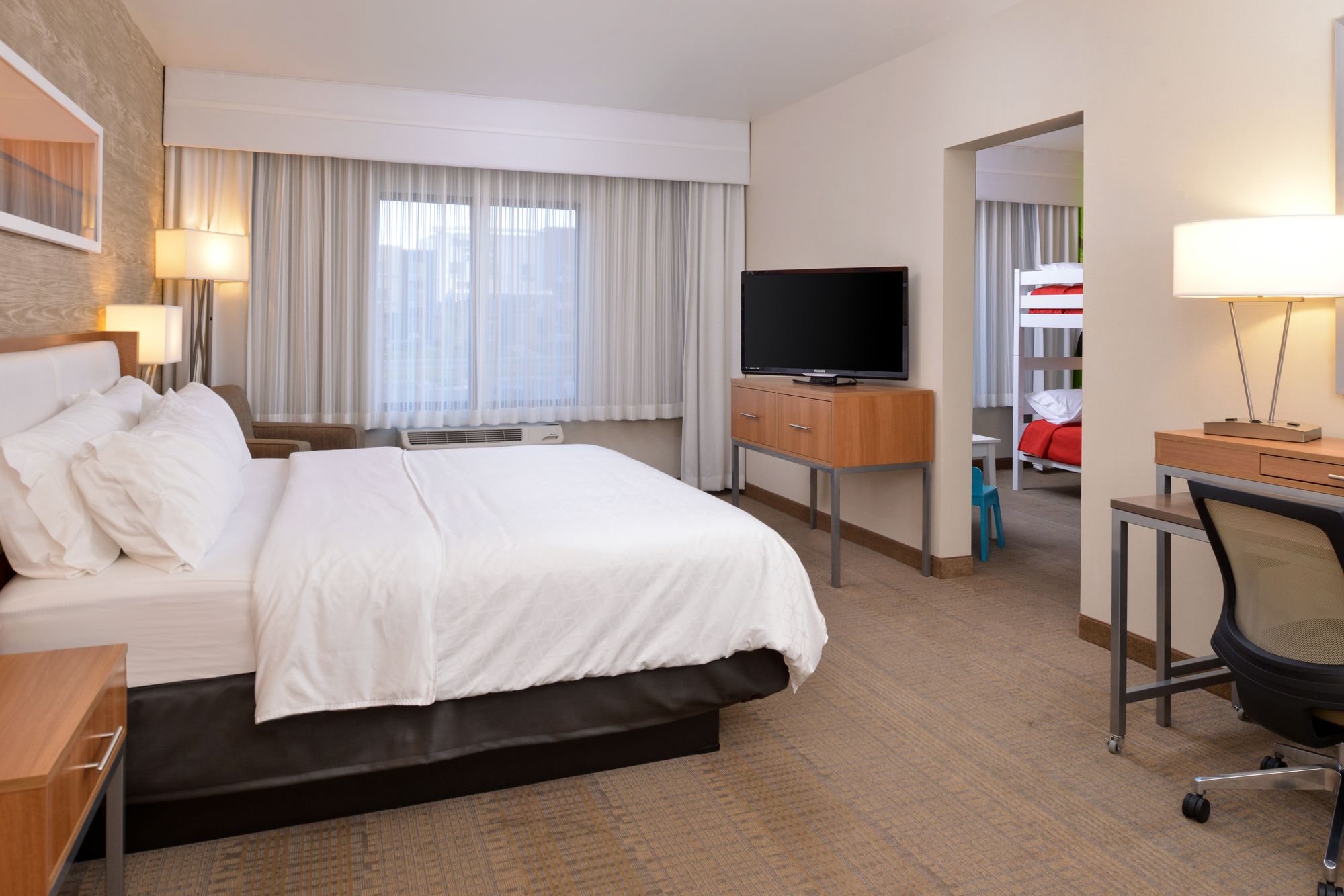 Holiday Inn Express & Suites Pocatello