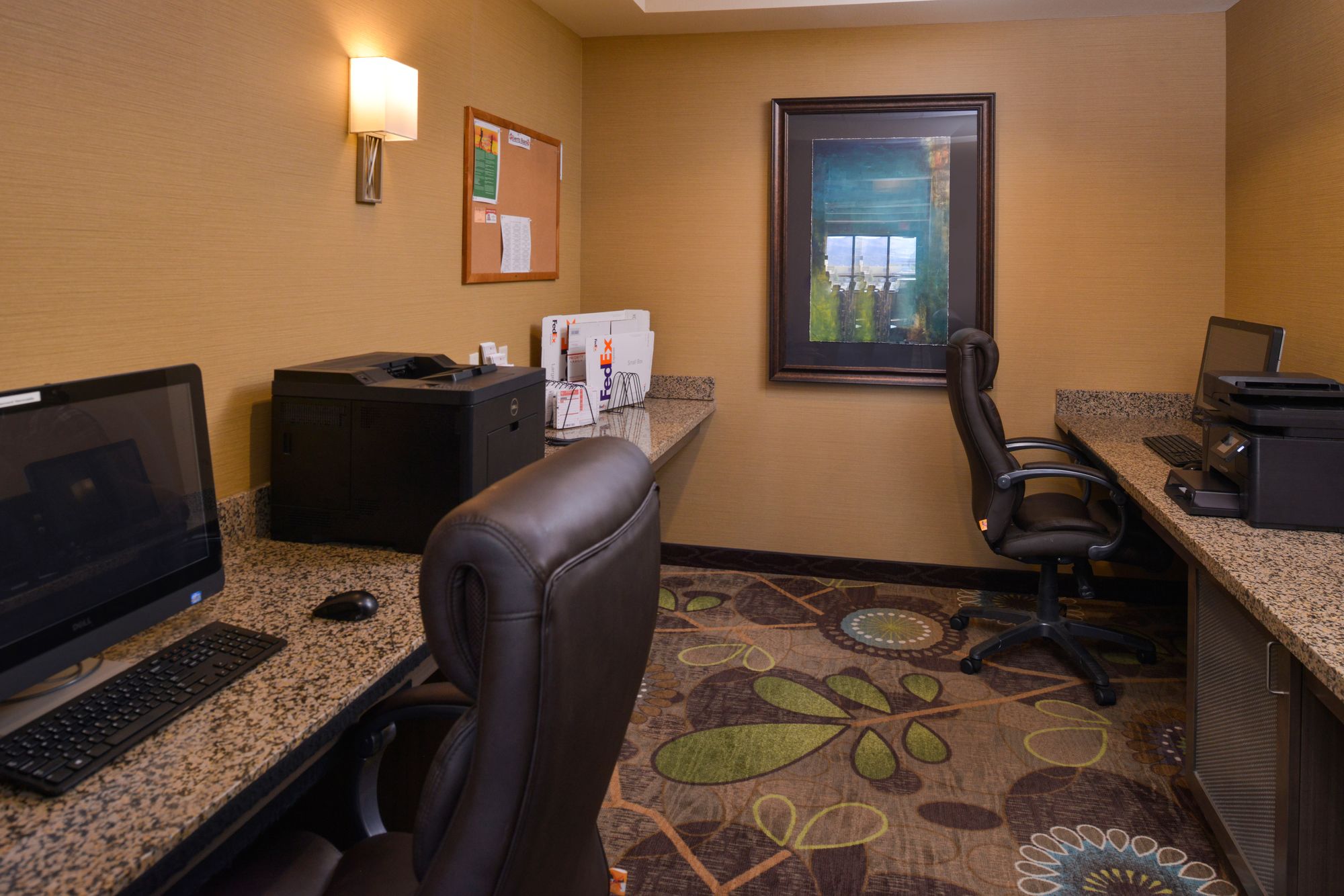 Holiday Inn Express & Suites Pocatello