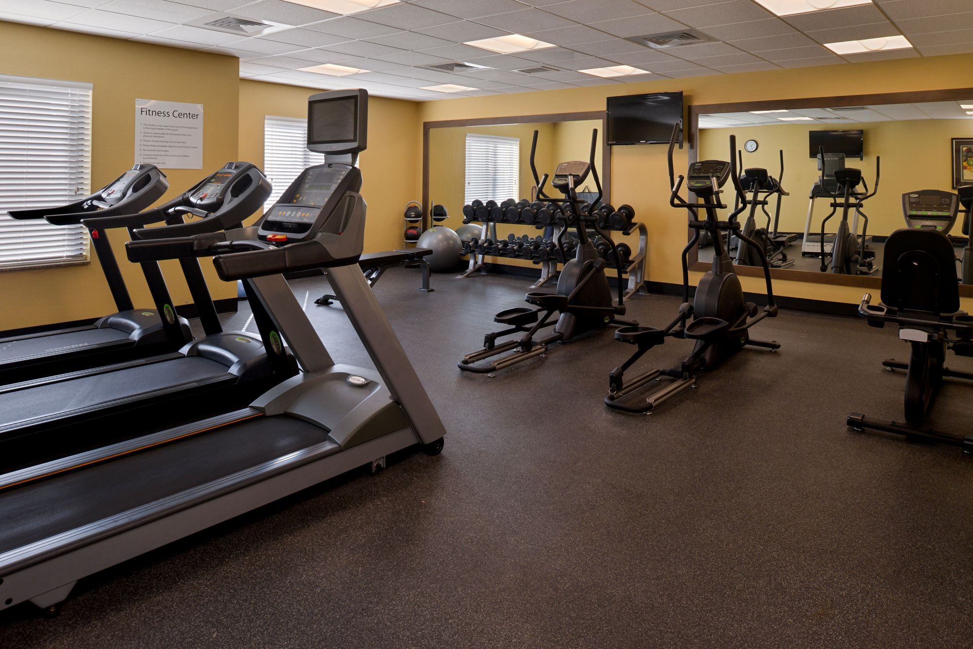 Holiday Inn Express & Suites Pocatello