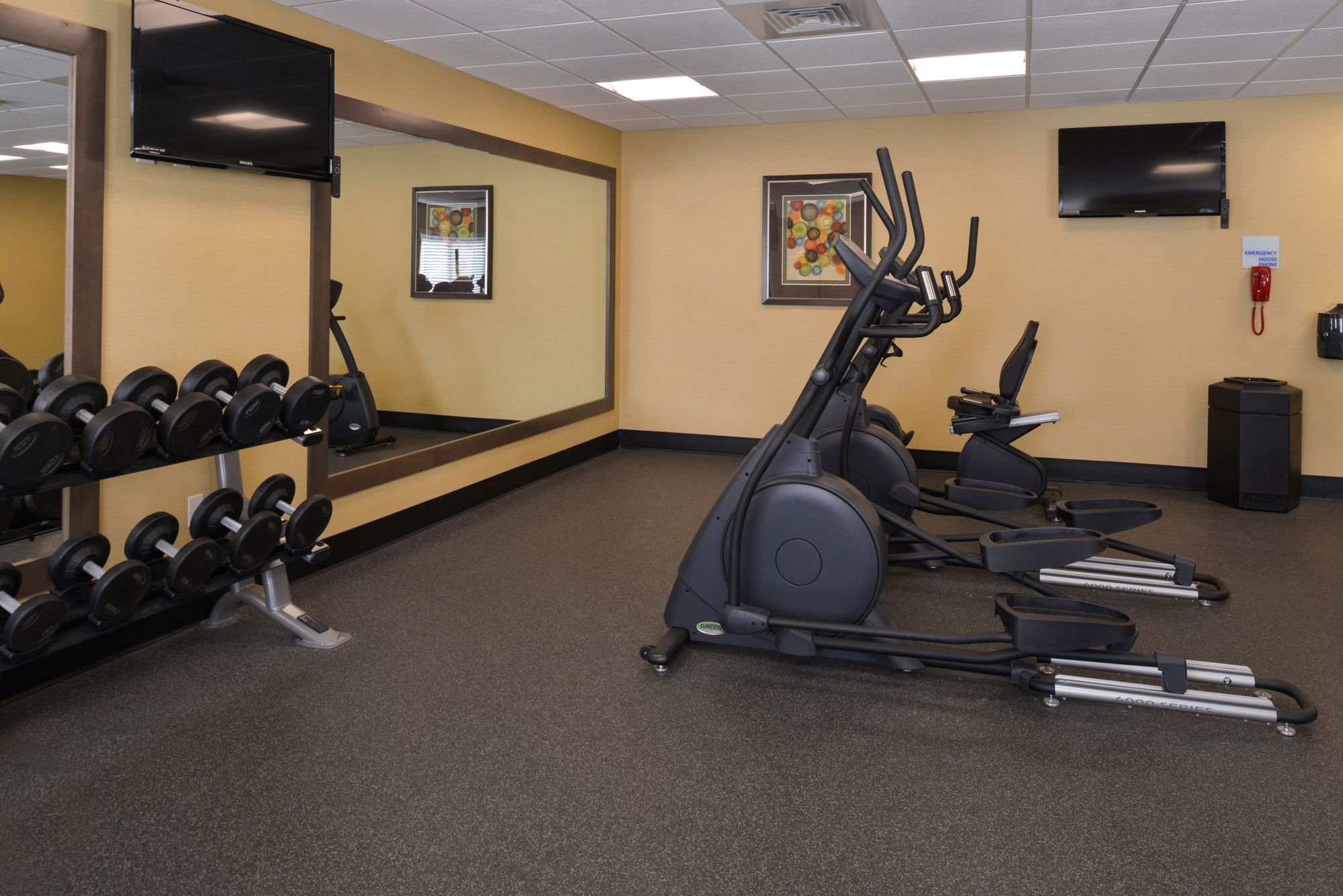 Holiday Inn Express & Suites Pocatello