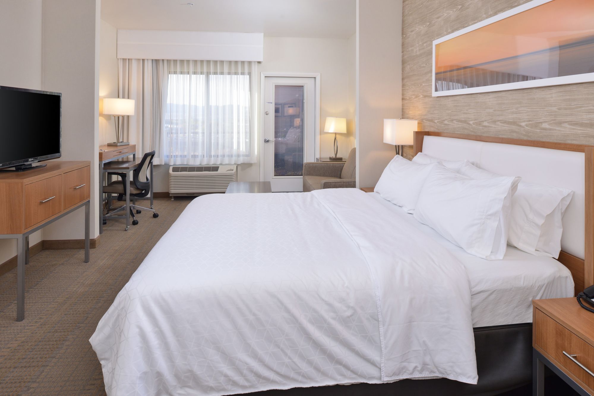 Holiday Inn Express & Suites Pocatello