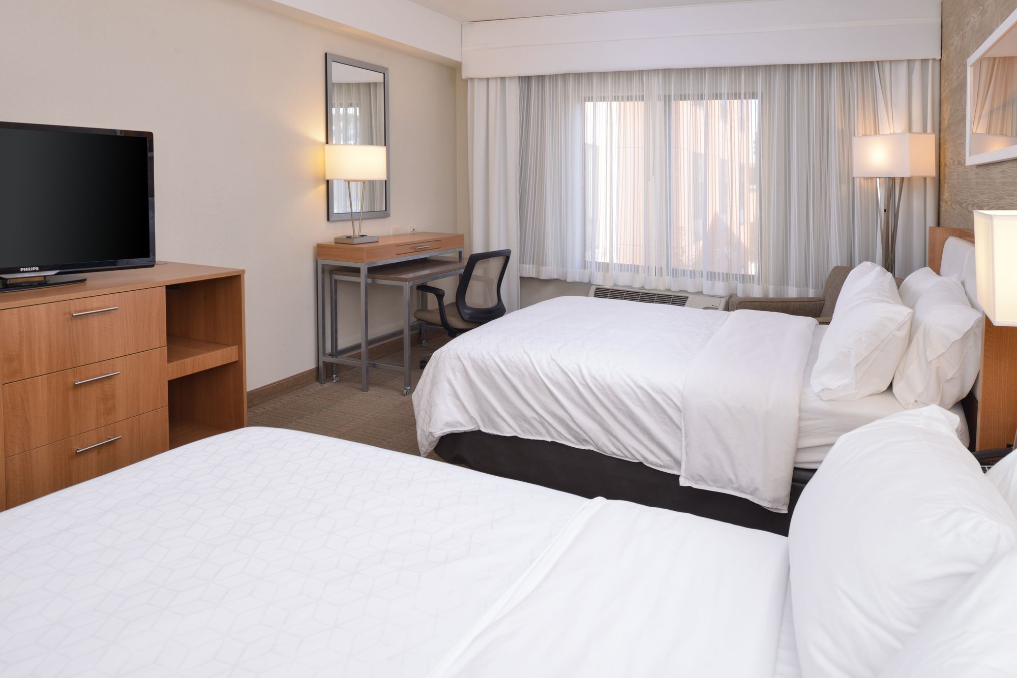 Holiday Inn Express & Suites Pocatello