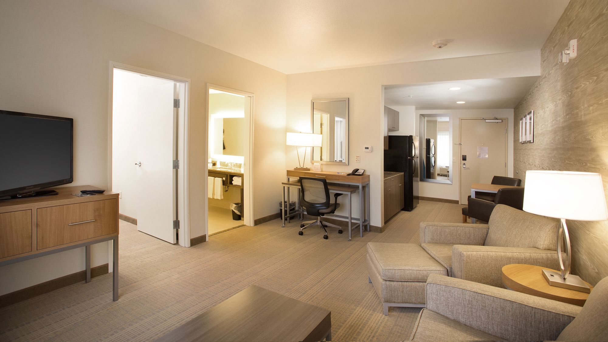 Holiday Inn Express & Suites Pocatello