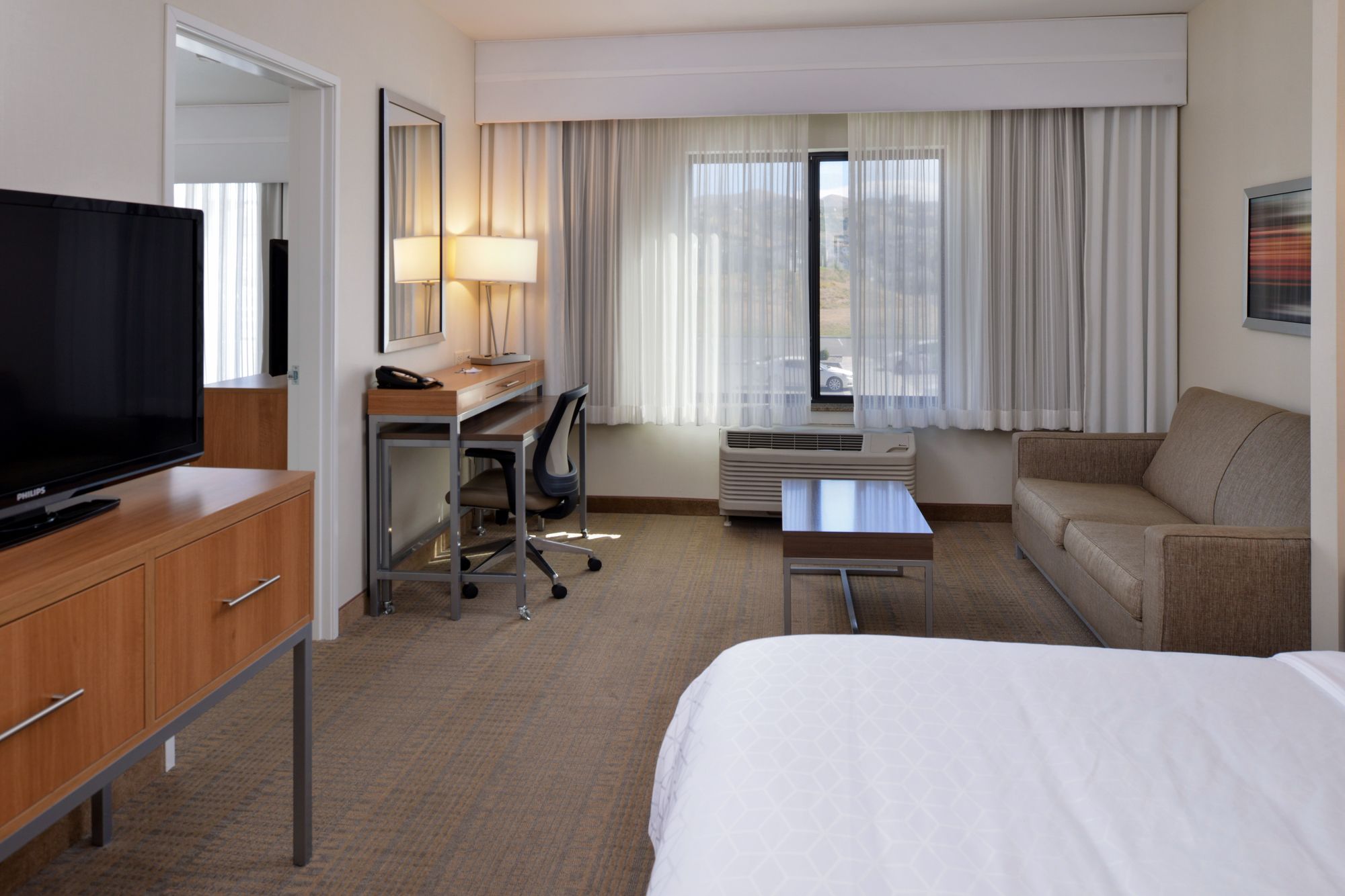 Holiday Inn Express & Suites Pocatello