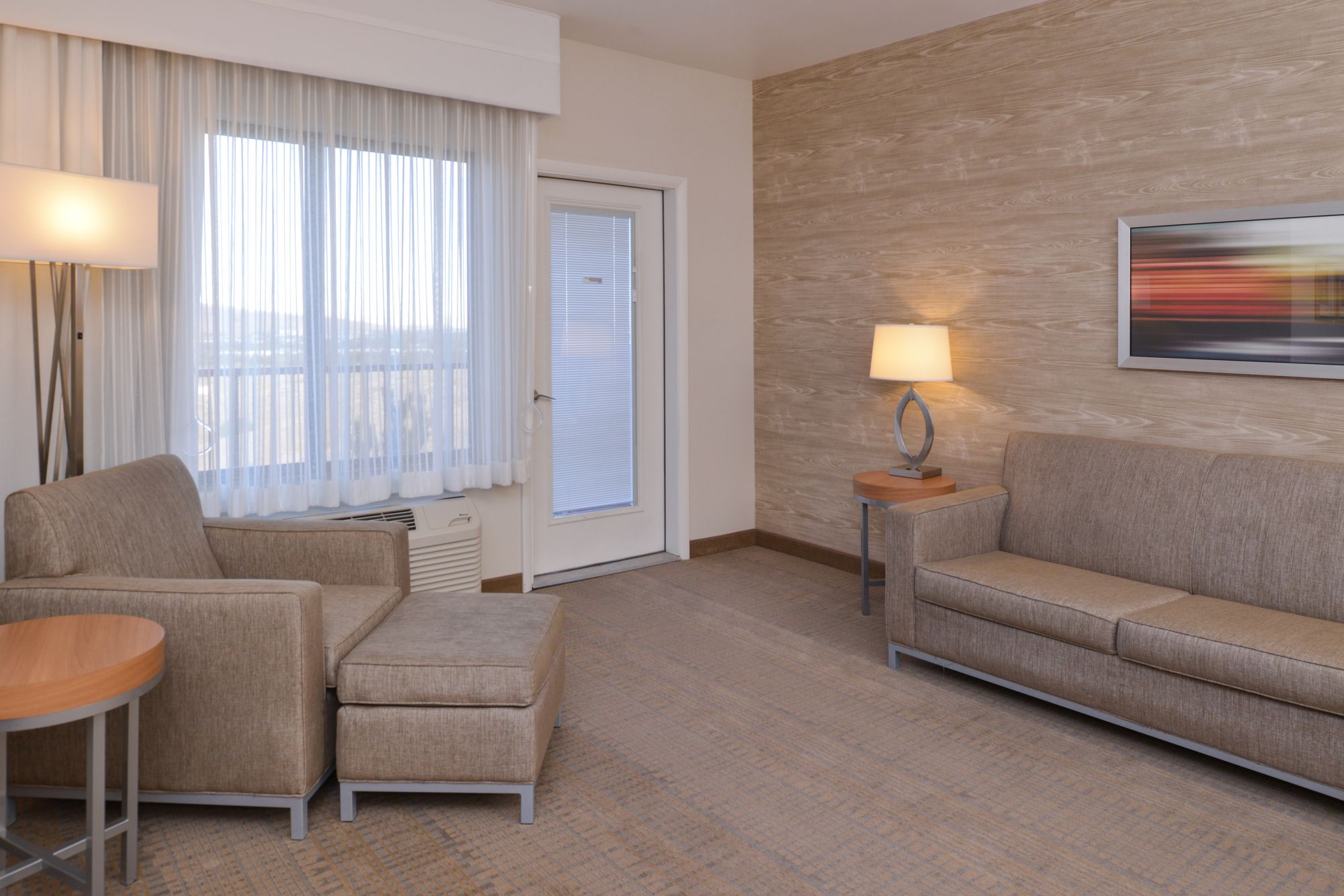 Holiday Inn Express & Suites Pocatello
