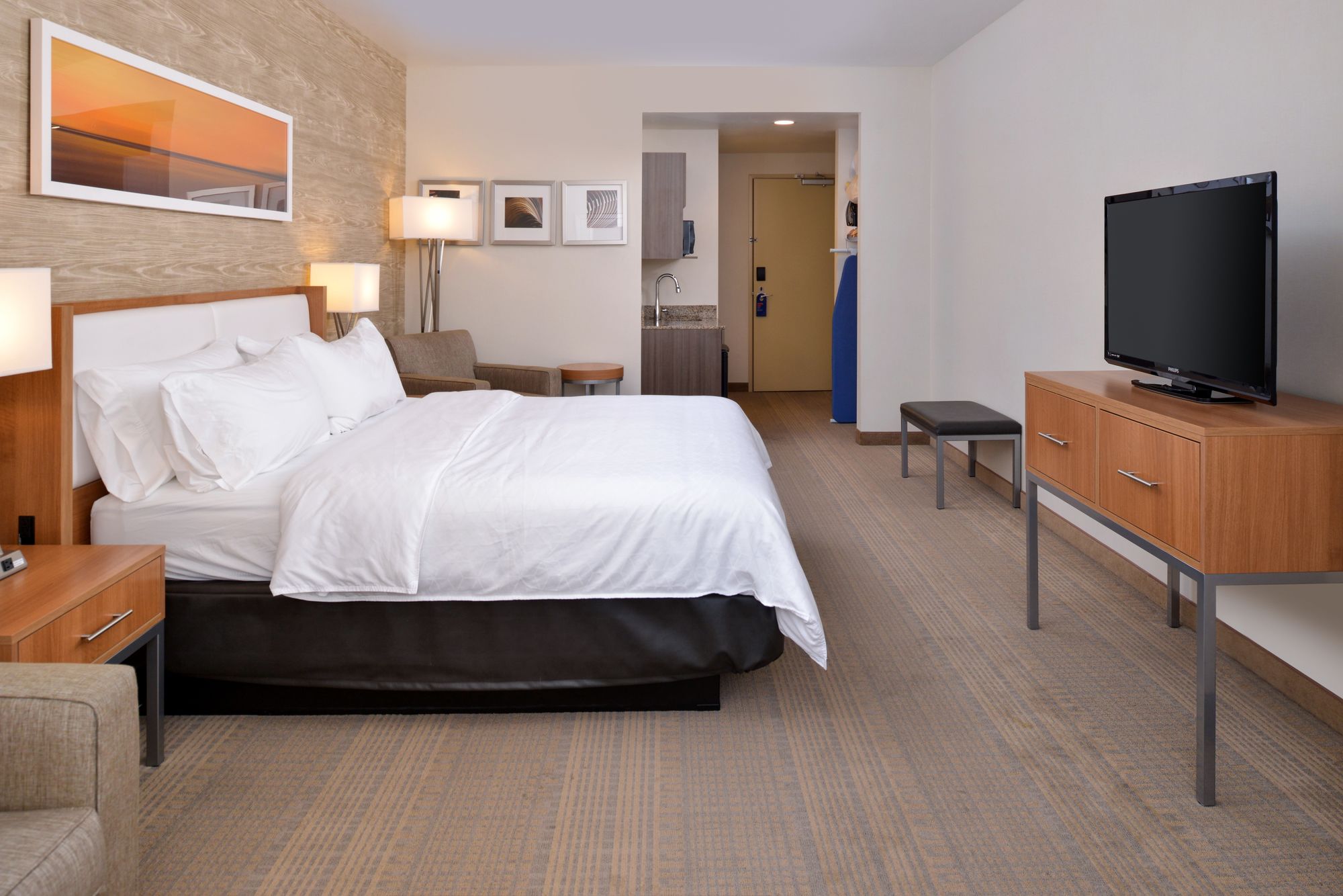 Holiday Inn Express & Suites Pocatello