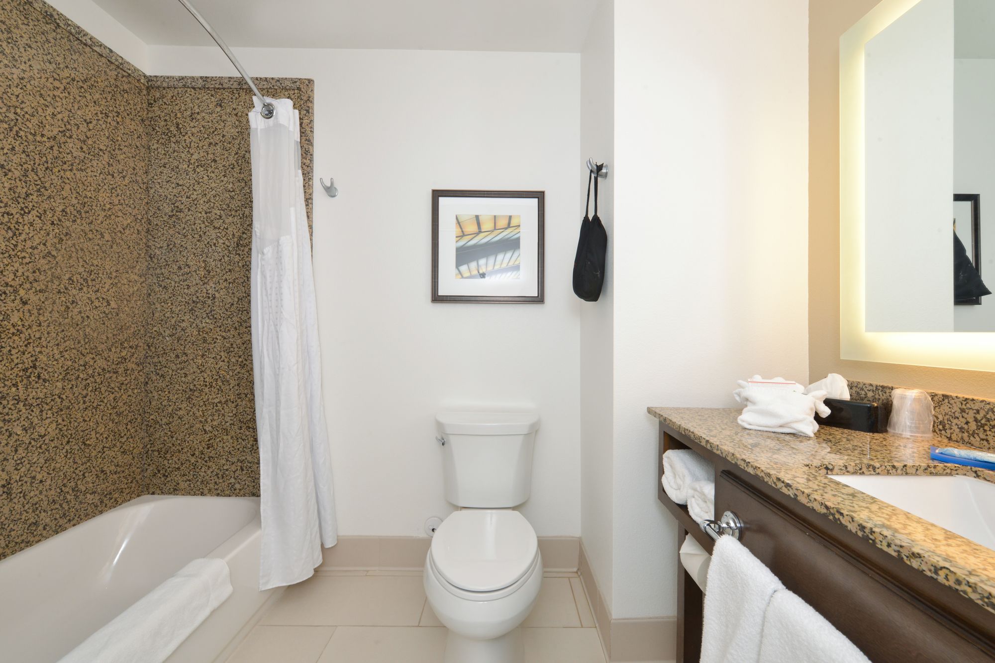 Holiday Inn Express & Suites Pocatello