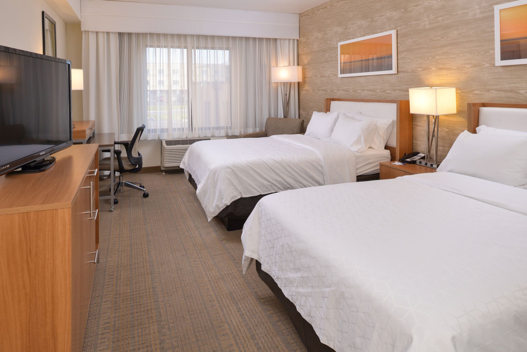 Holiday Inn Express & Suites Pocatello