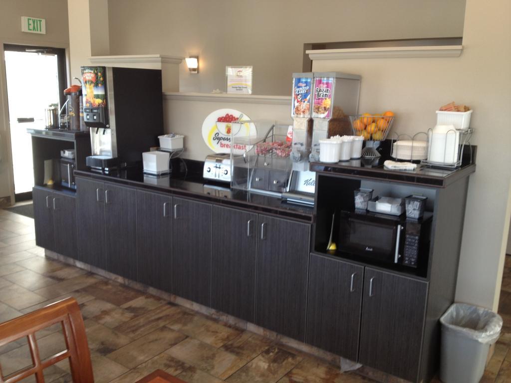 Super 8 by Wyndham Pocatello