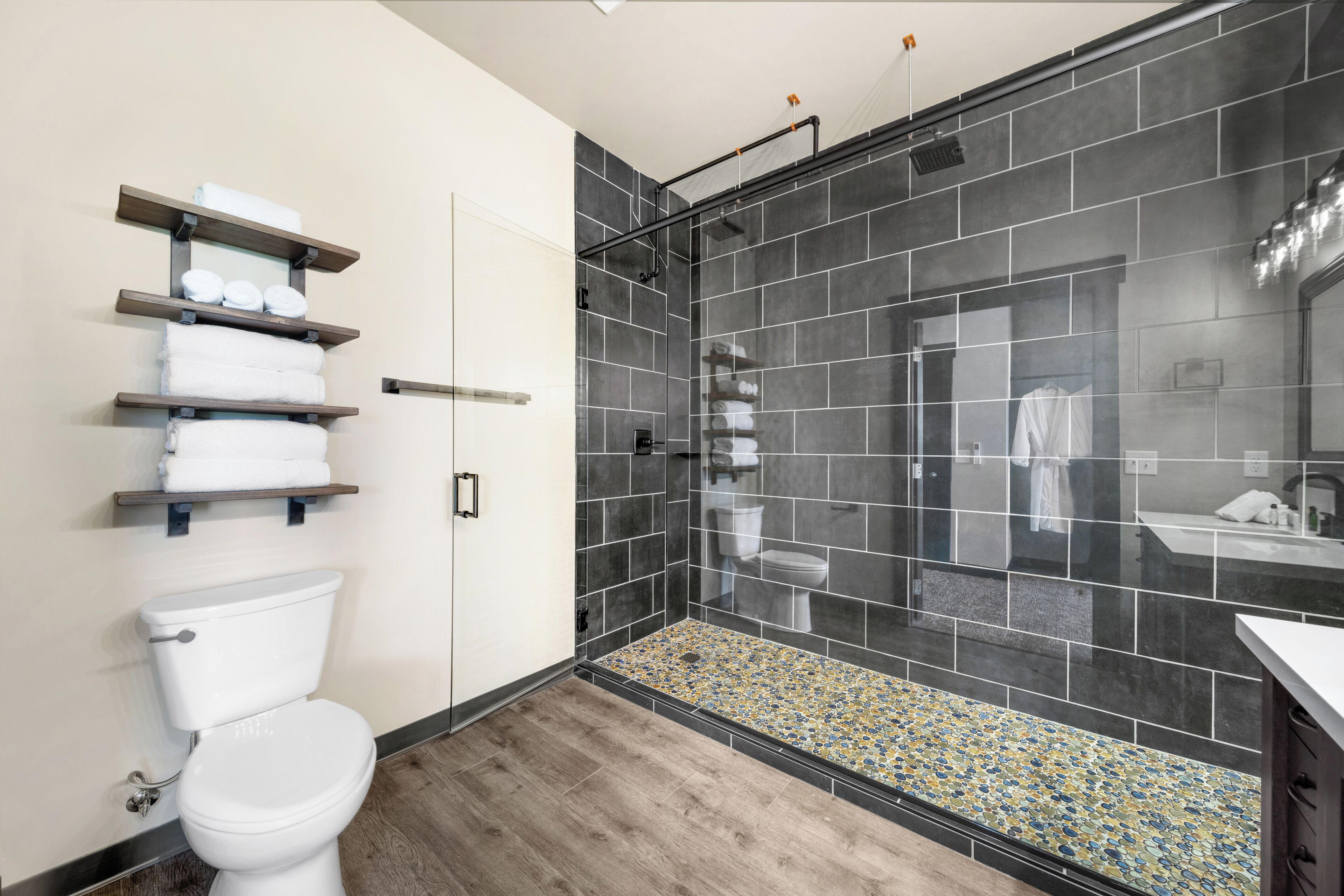The Suites At Prairie Falls