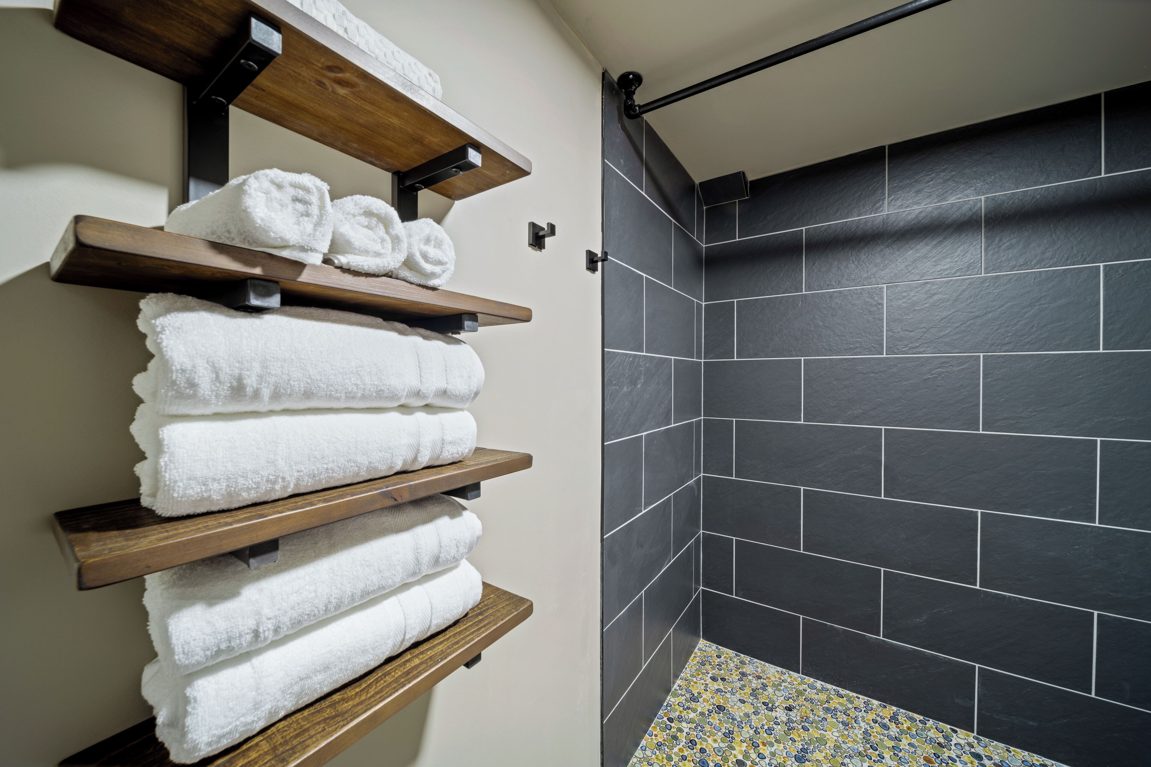 The Suites At Prairie Falls