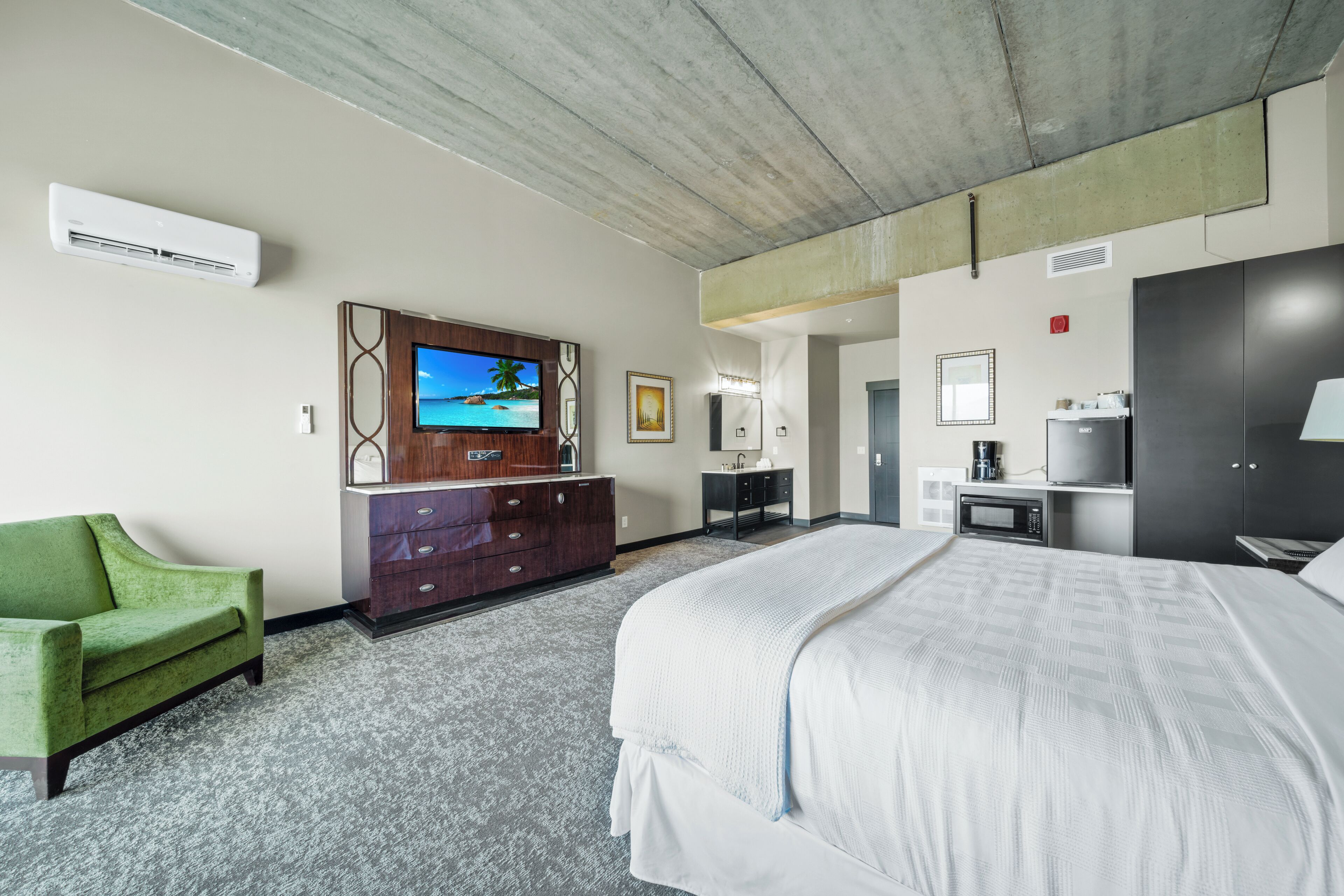 The Suites At Prairie Falls