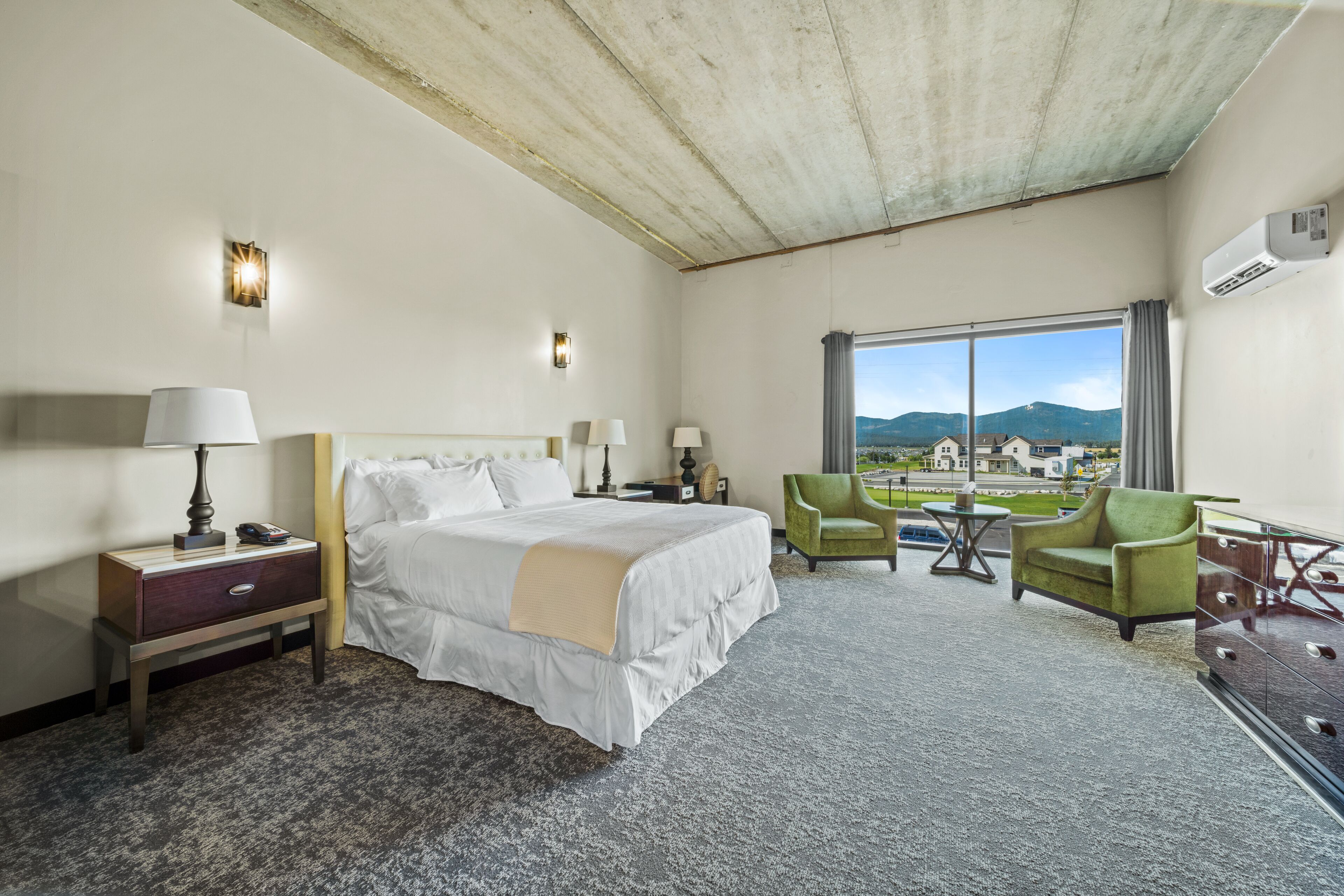 The Suites At Prairie Falls