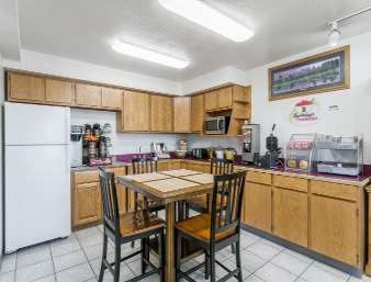 Super 8 by Wyndham Rexburg