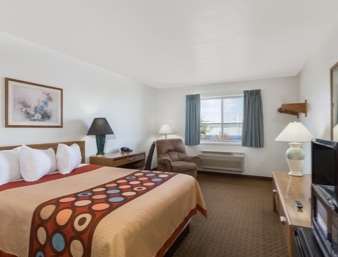 Super 8 by Wyndham Rexburg