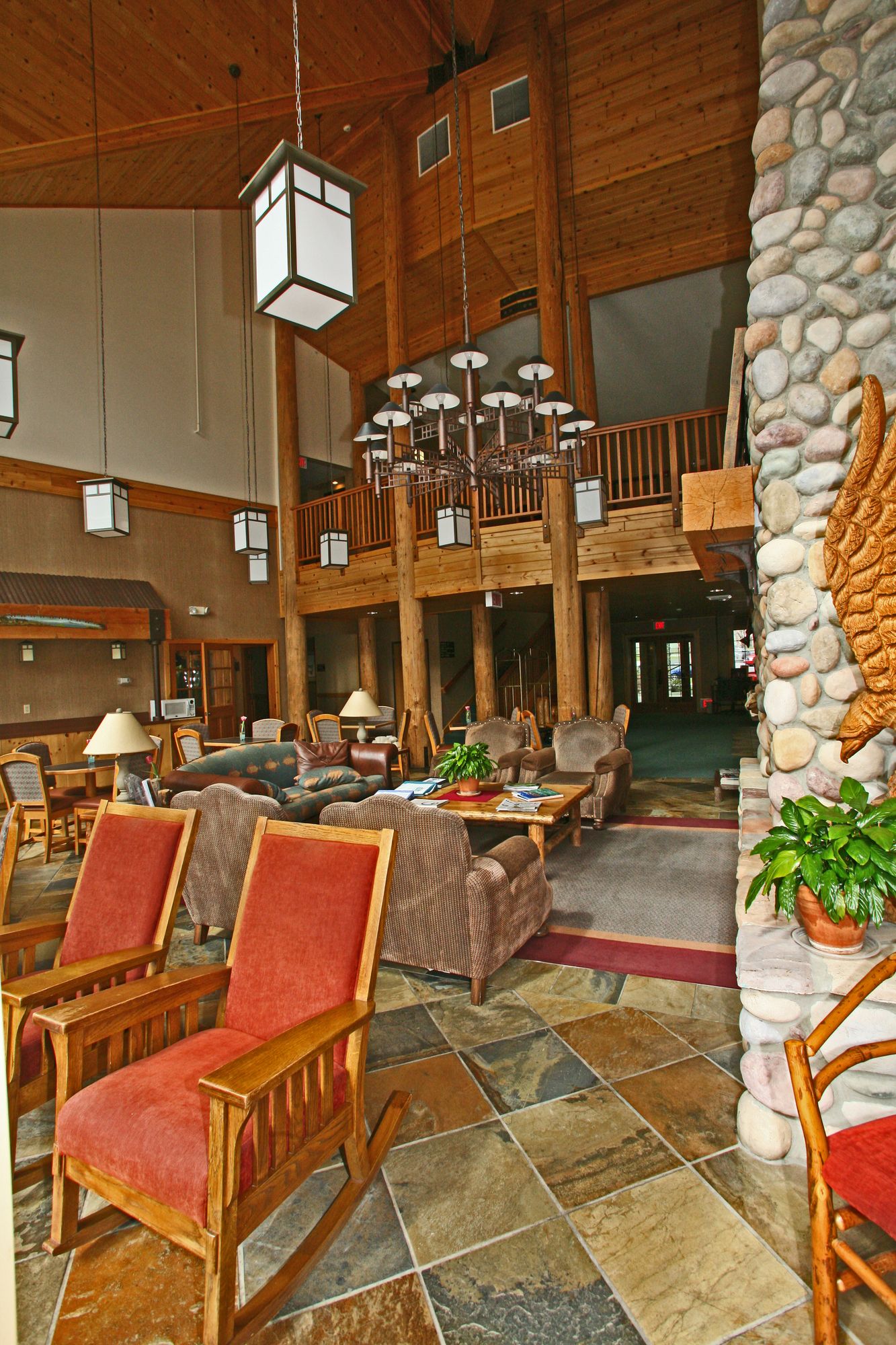 Salmon Rapids Lodge