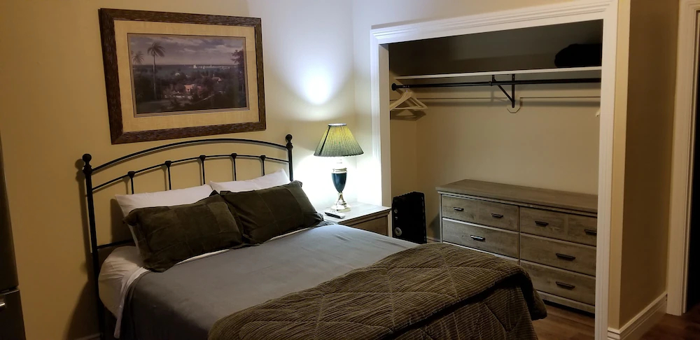 Silver Horseshoe Inn