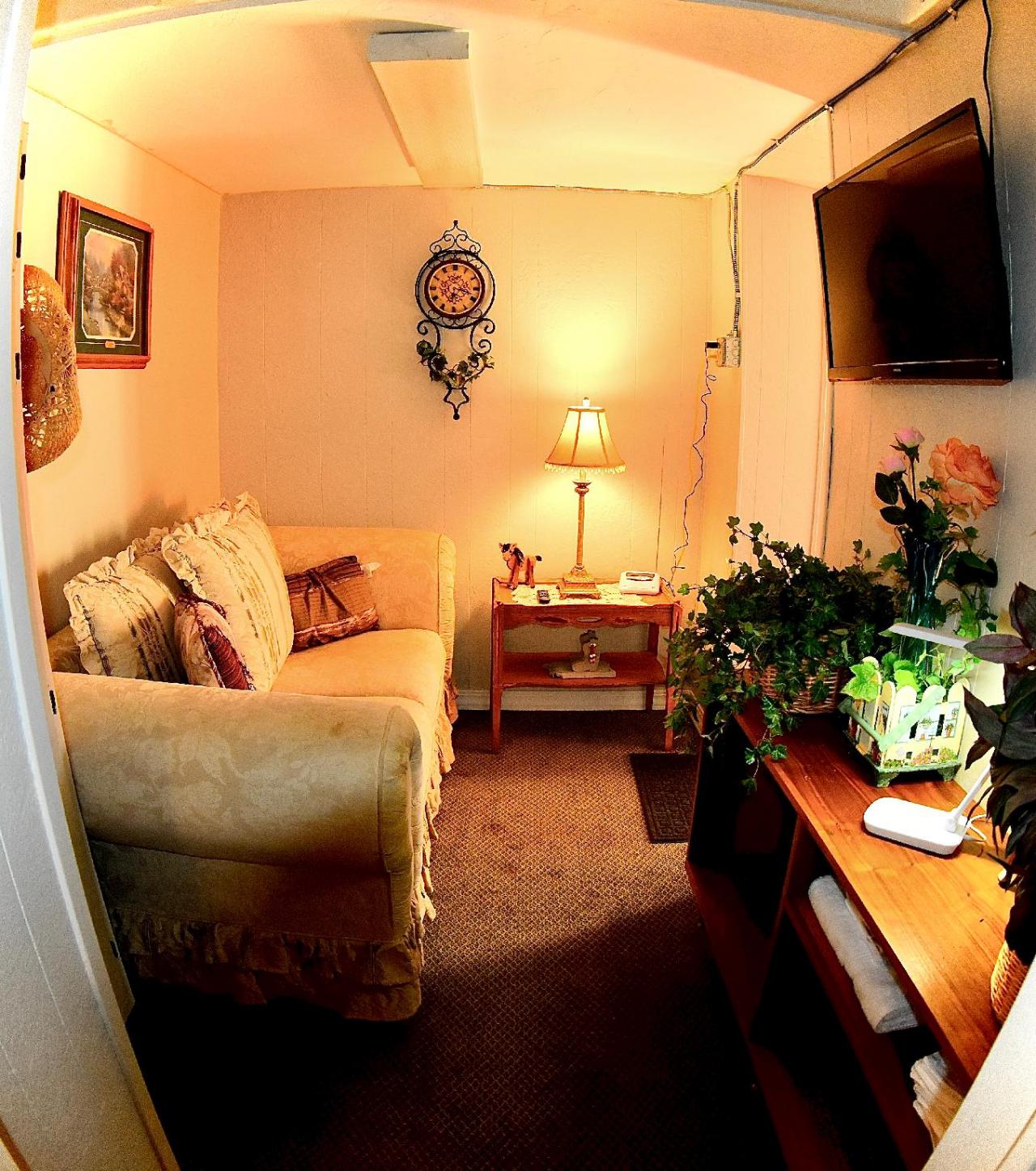 Salmon River Inn