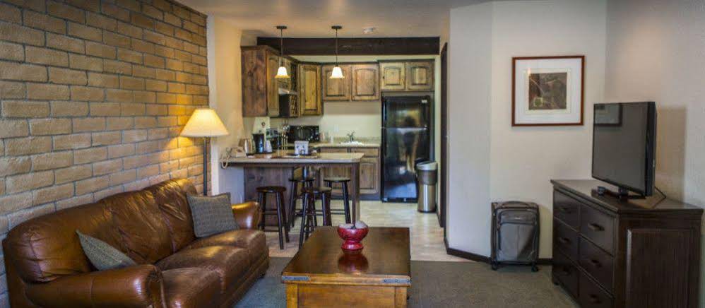 The Stagecoach Inn