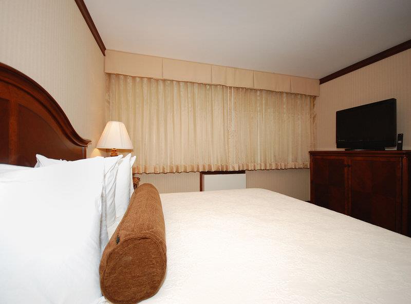 Best Western Edgewater Resort