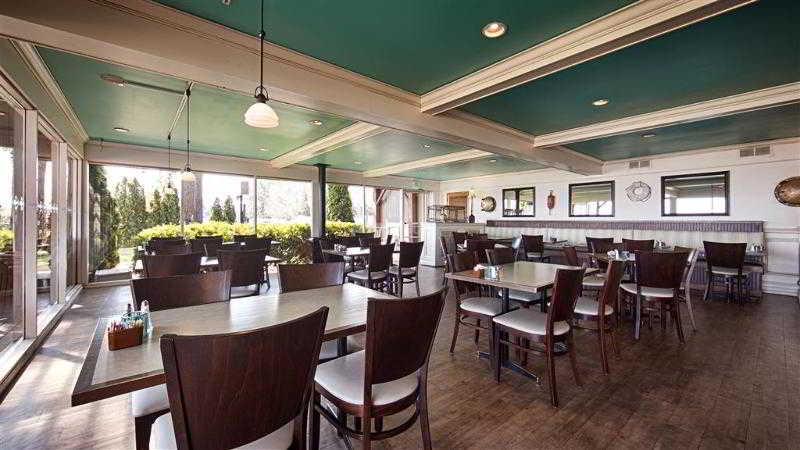 Best Western Edgewater Resort