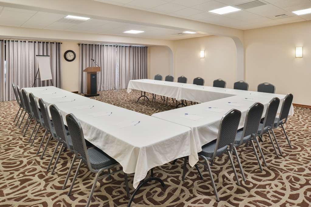 Best Western Edgewater Resort