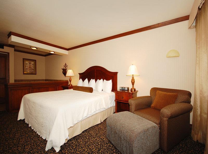 Best Western Edgewater Resort