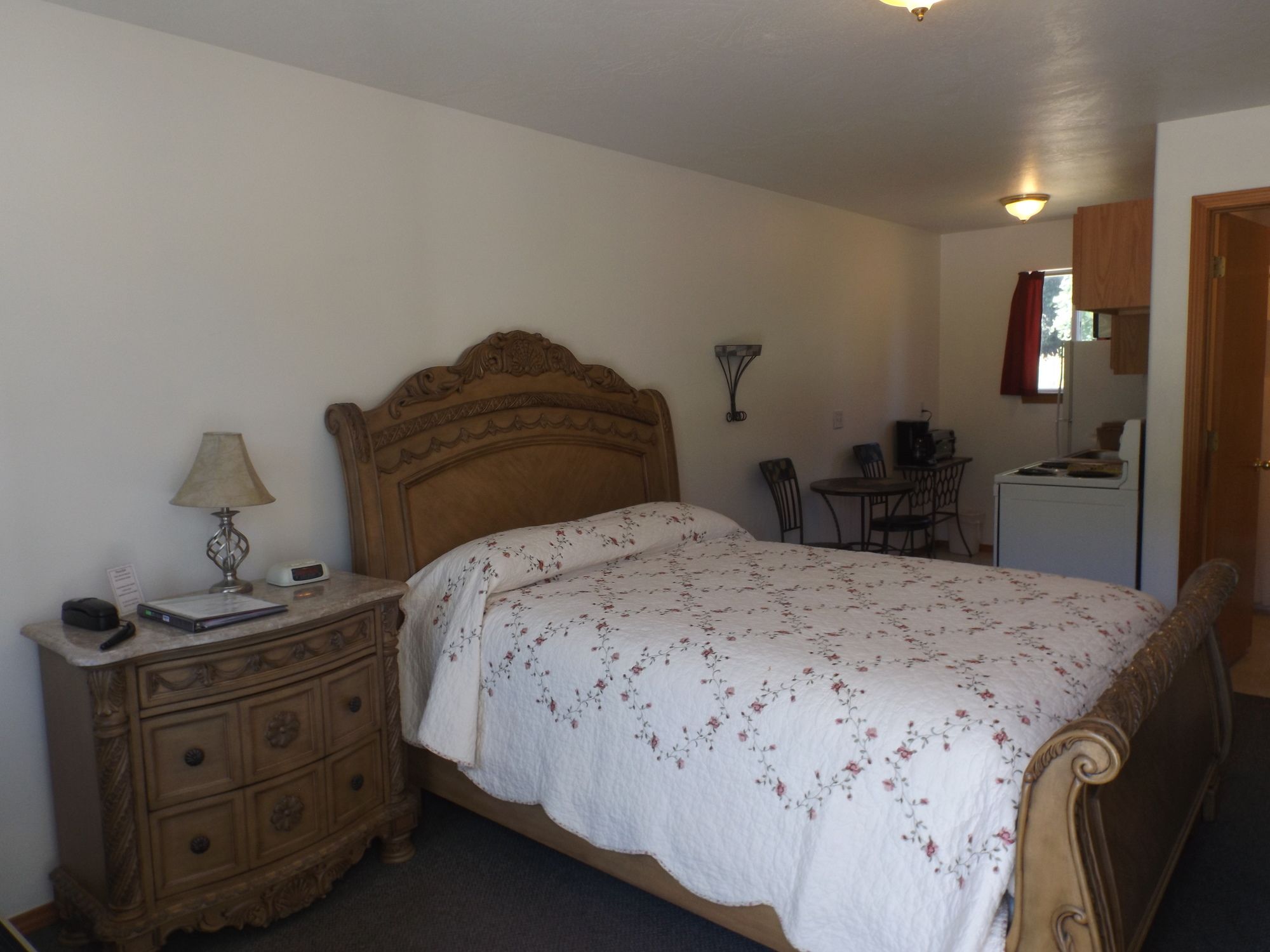 Clark Fork Lodge