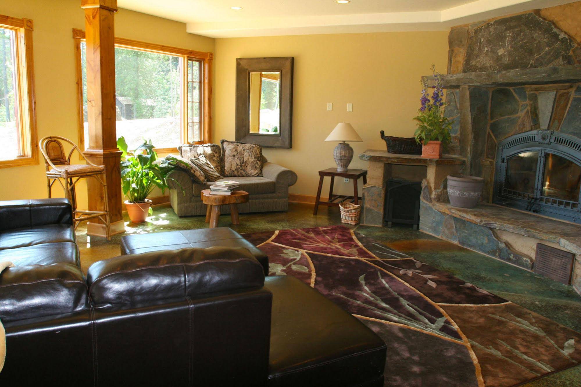 Talus Rock Retreat