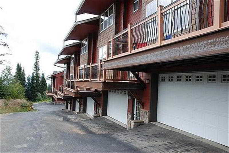 White Pine Lodge