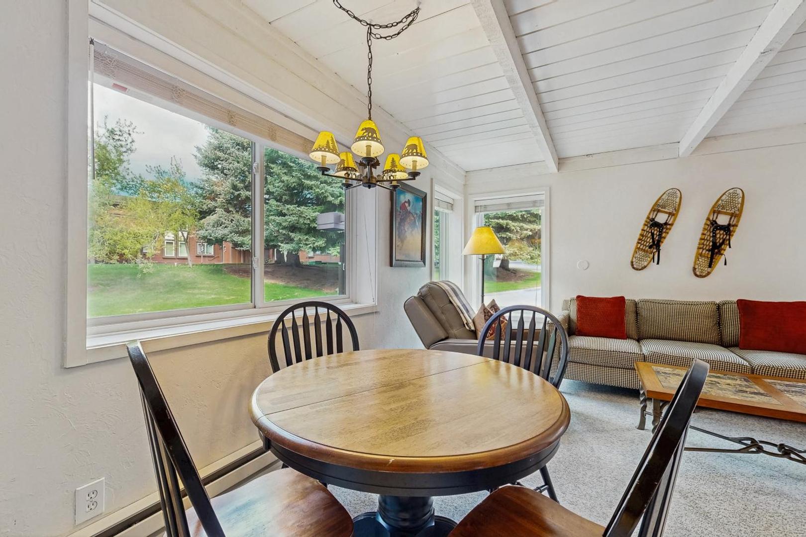 Atelier Condominiums