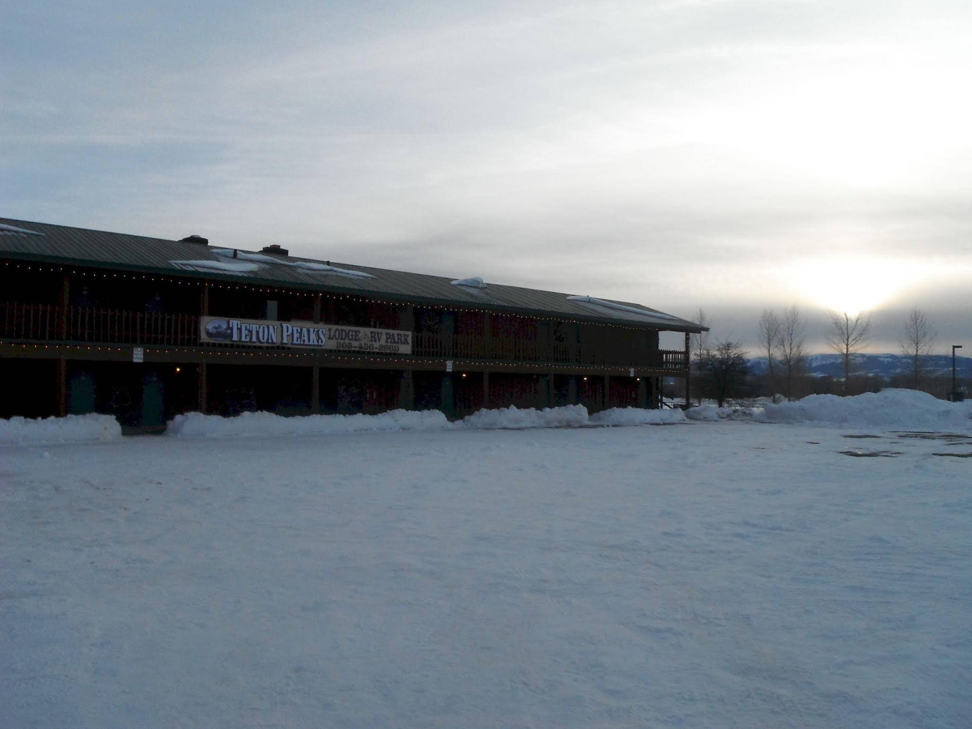 Teton Peaks Lodge & RV Park