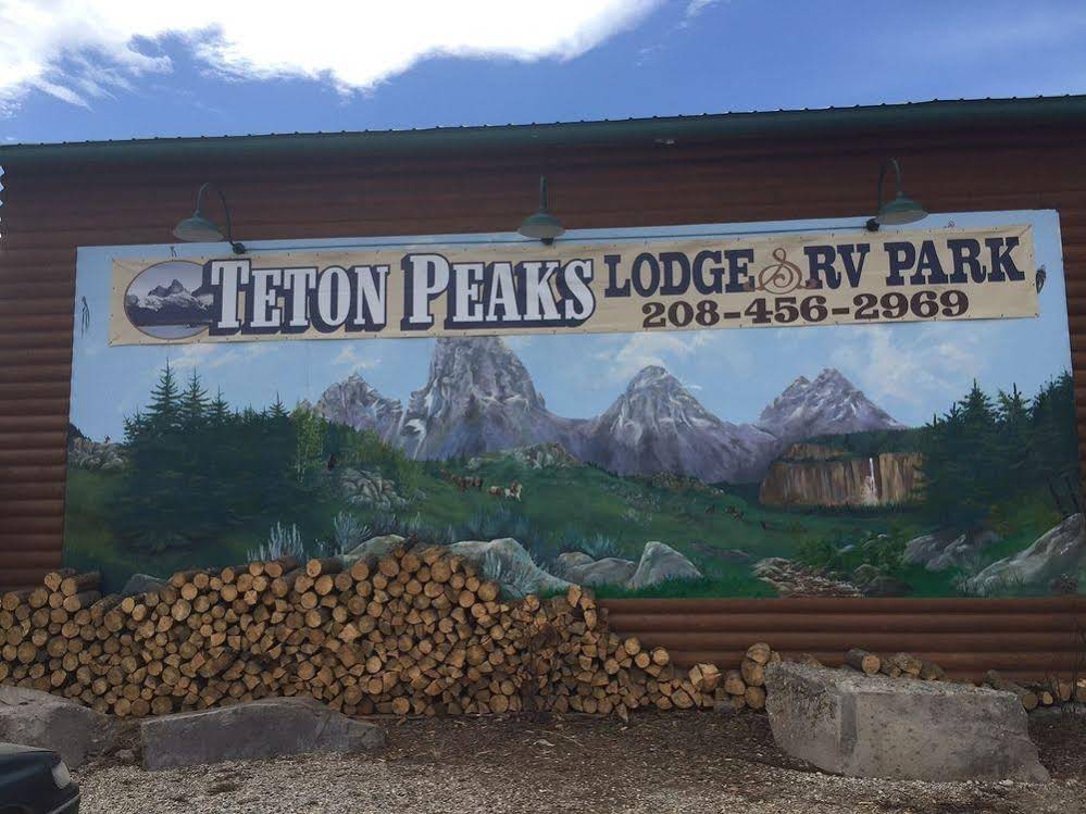 Teton Peaks Lodge & RV Park