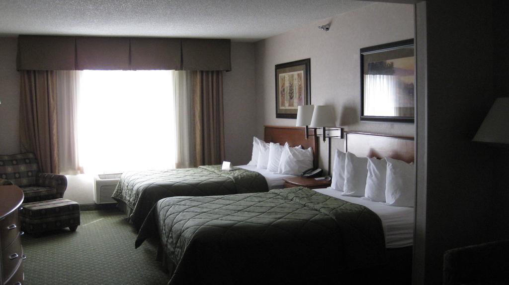 Quality Inn & Suites