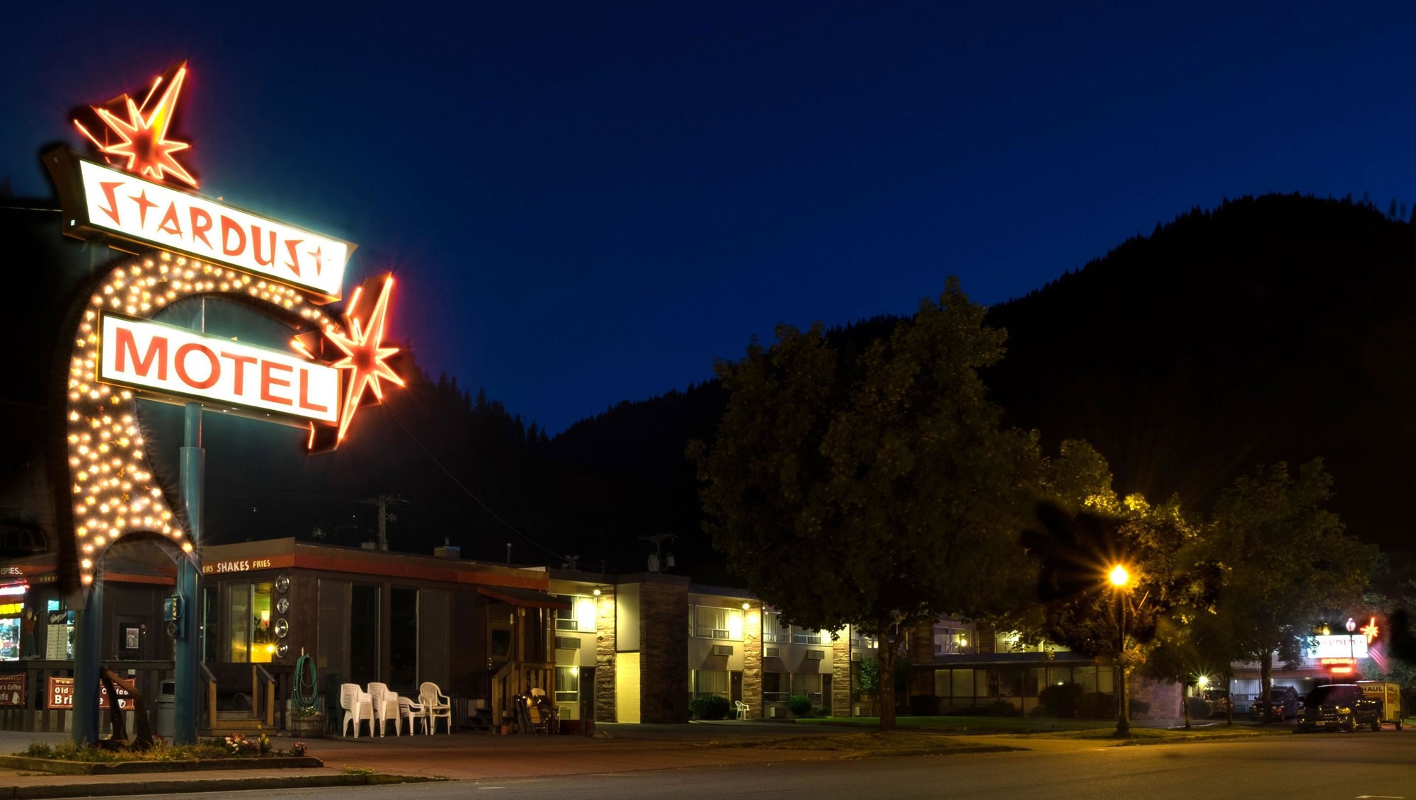 Stardust Motel