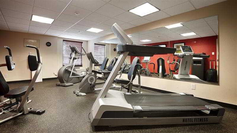 Best Western Plus Parkway Hotel